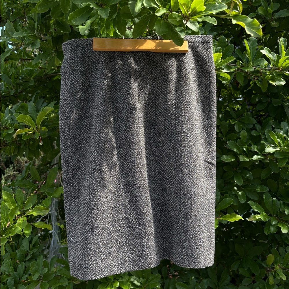 Anne Klein Charcoal Herringbone Pencil Skirt